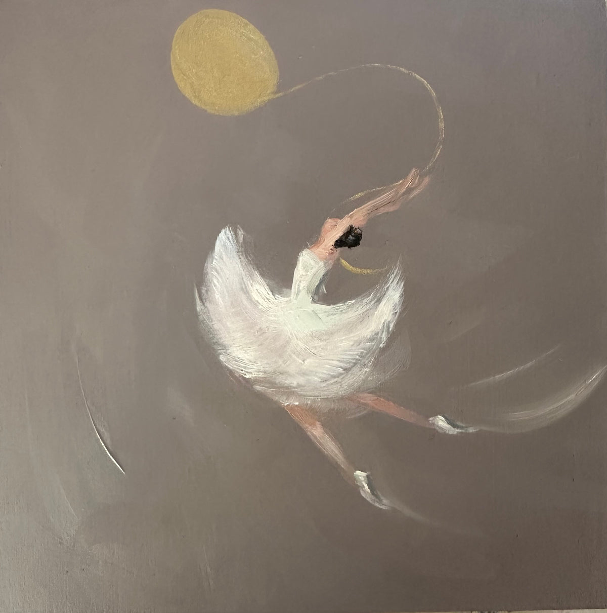 Zory McGrath - Little ballerina with gold balloon / soft lilac